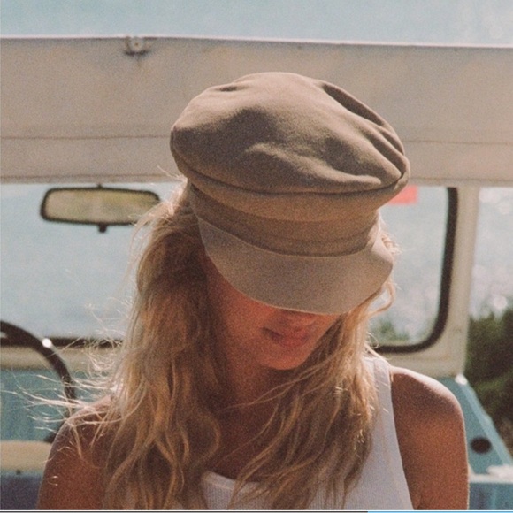 NEW Lack of Color “Lola” Taupe Suede Newsboy hat - Picture 7 of 10